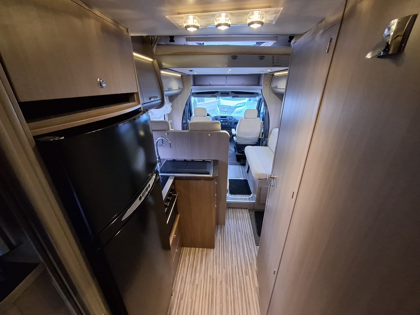 ADRIA MATRIX SUPREME 677 SC 2012