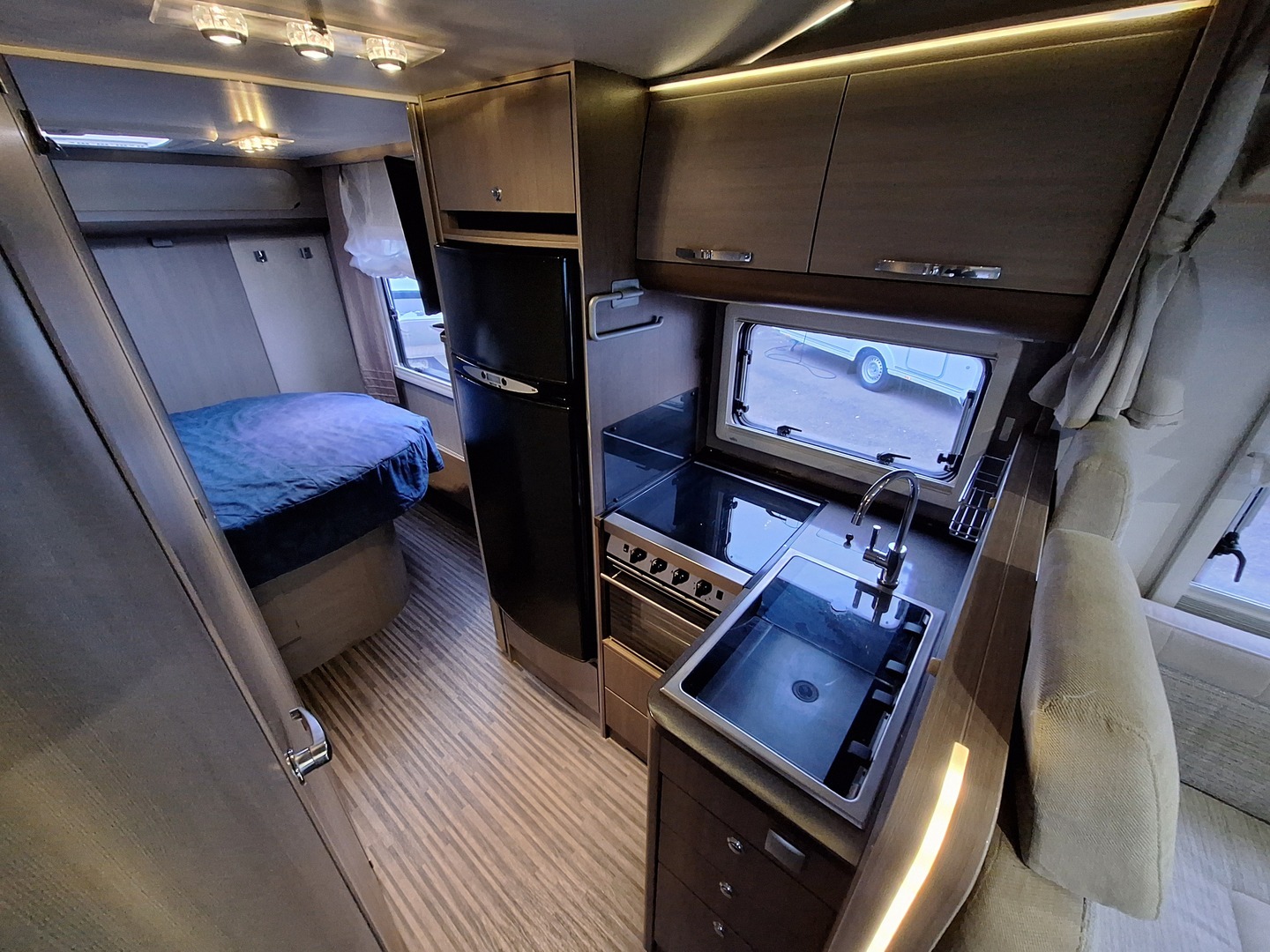 ADRIA MATRIX SUPREME 677 SC 2012