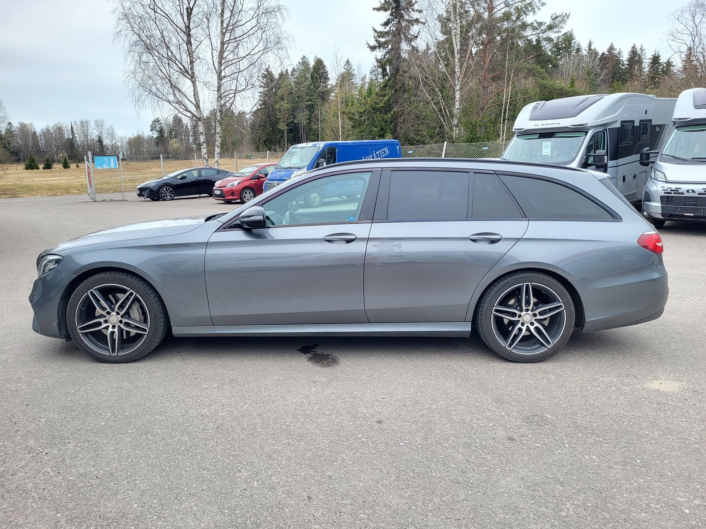 MERCEDES-BENZ E 2017