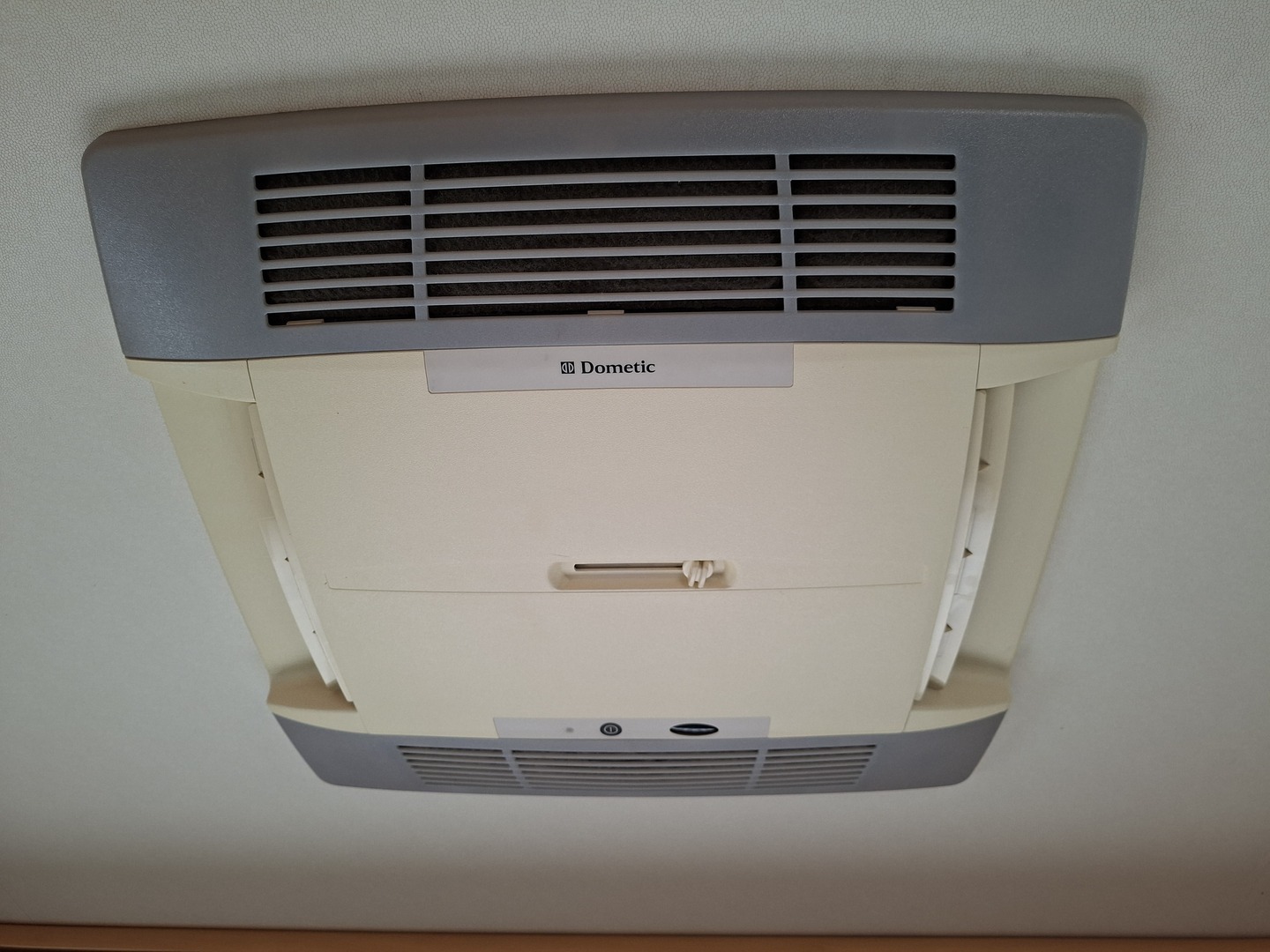 DETHLEFFS Advantage T6241 2002