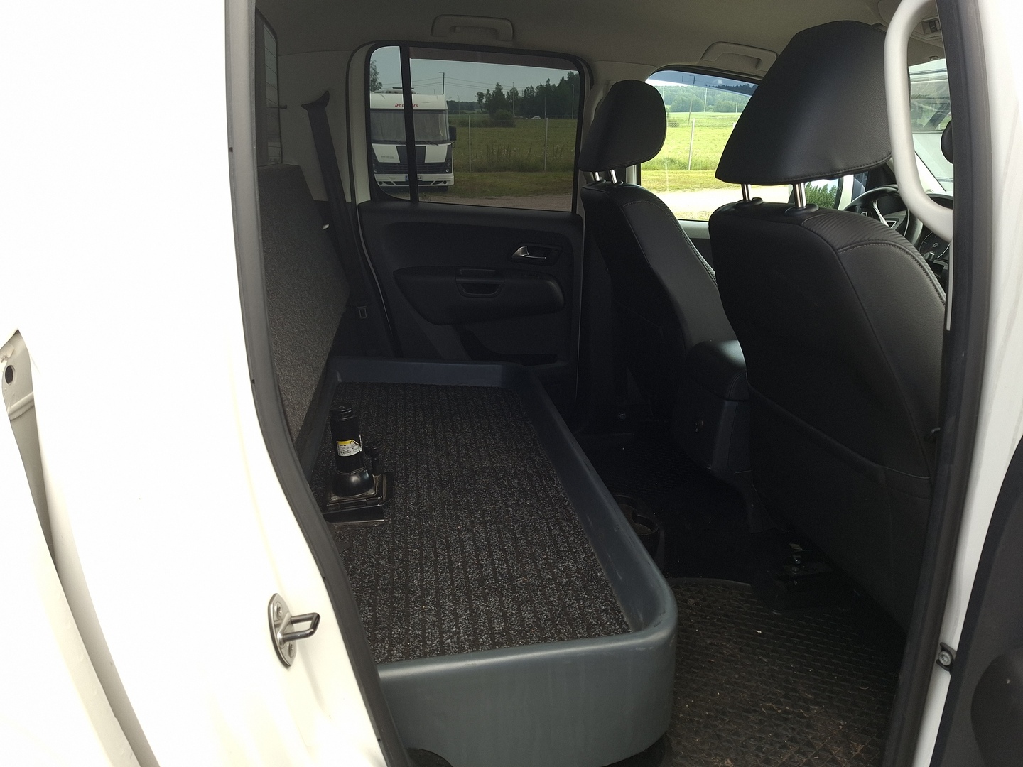 VOLKSWAGEN Amarok 2018
