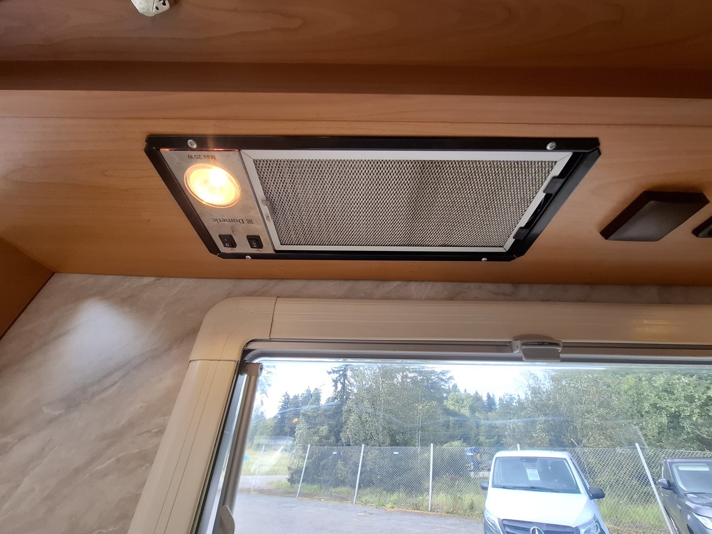 KABE Travel Master 750 WG 2007