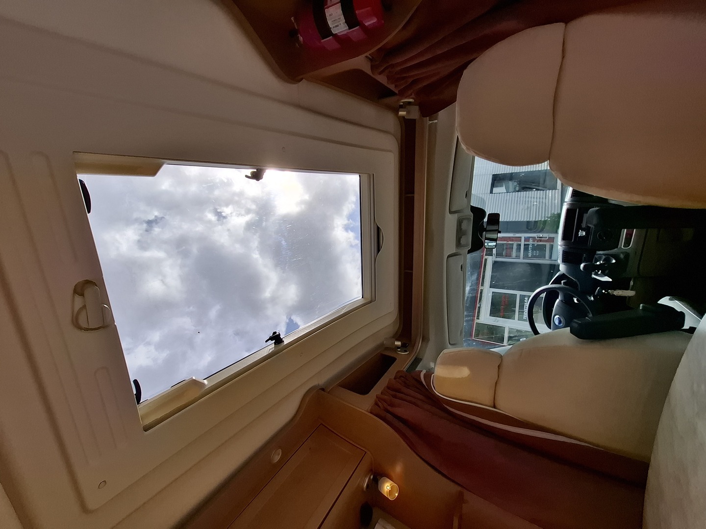 KABE Travel Master 750 WG 2007