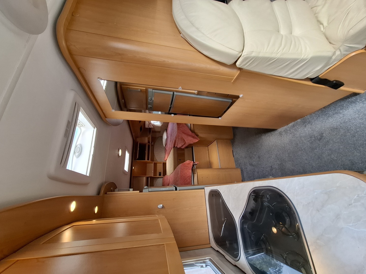 KABE Travel Master 750 WG 2007