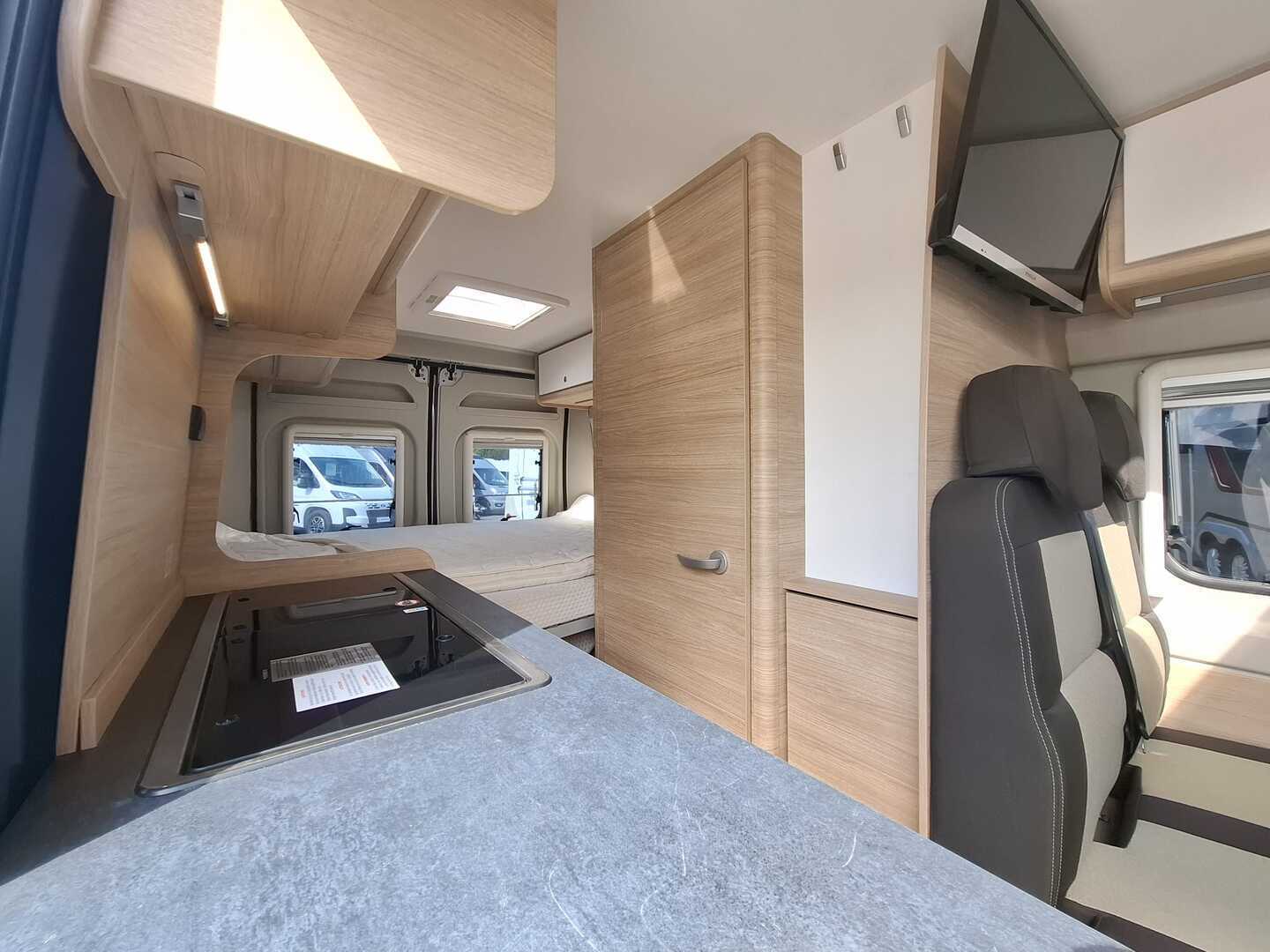 PÖSSL RoadCar VAN R 600 2020