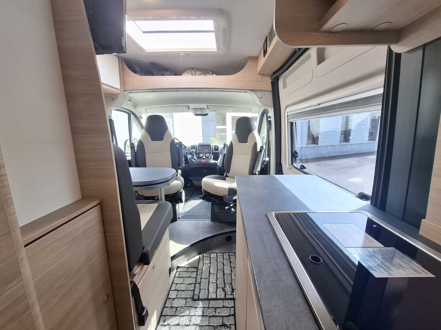 PÖSSL RoadCar VAN R 600 2020