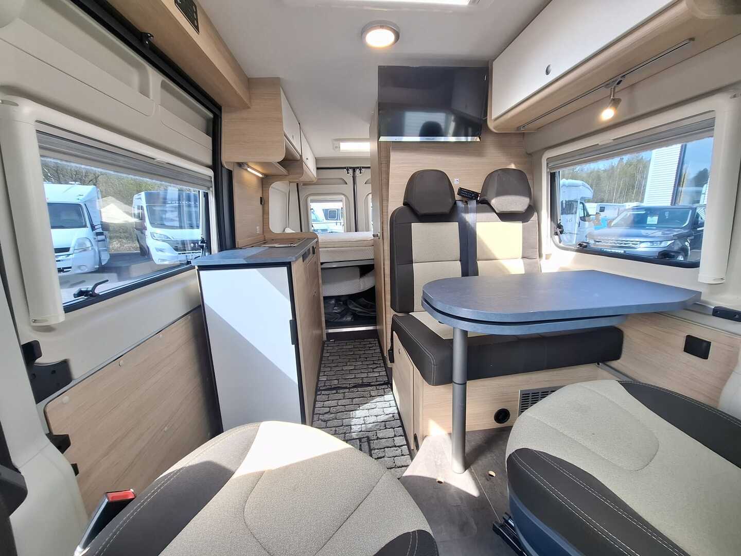 PÖSSL RoadCar VAN R 600 2020