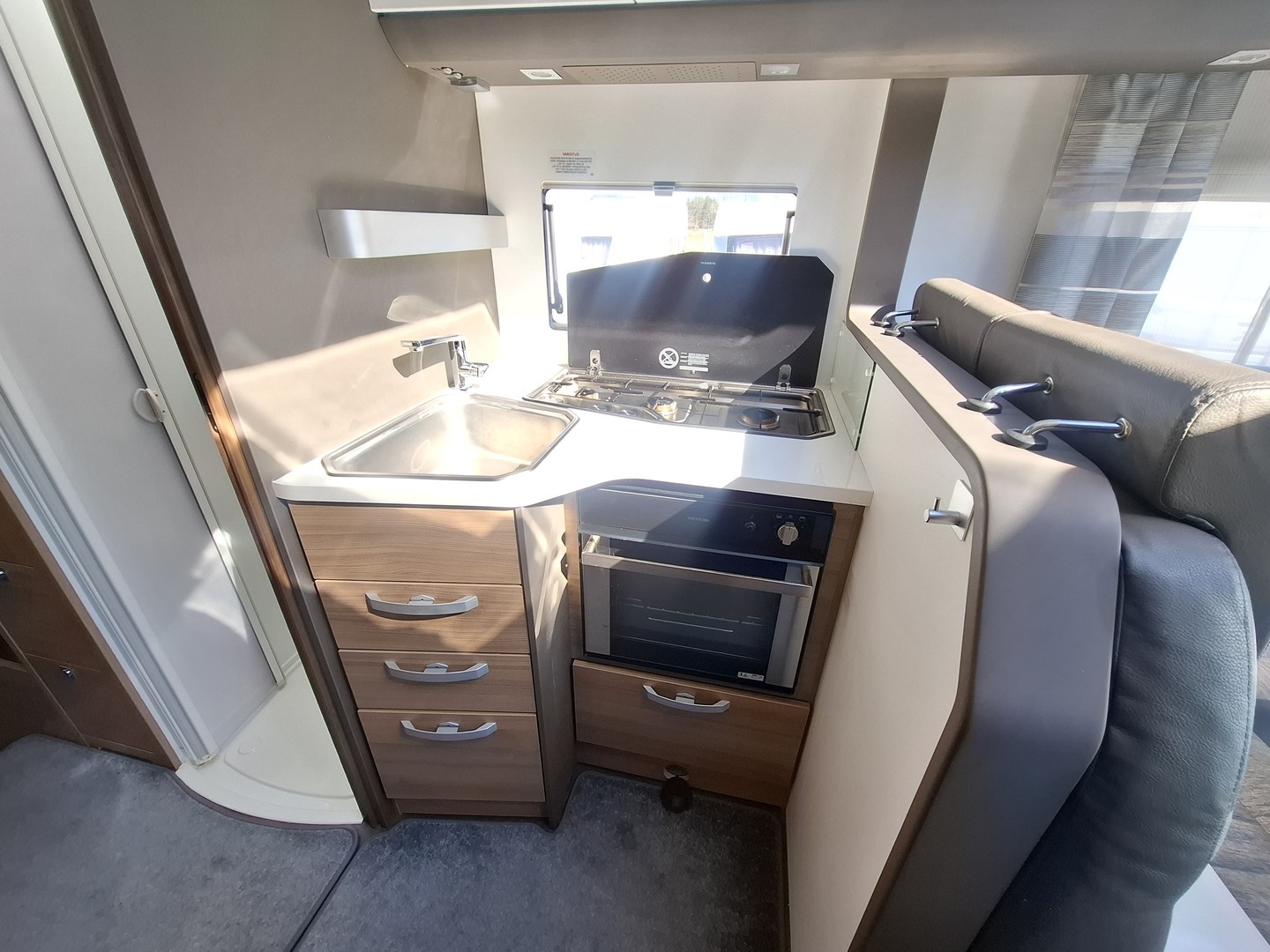 ADRIA Coral Plus 670 SL 2020
