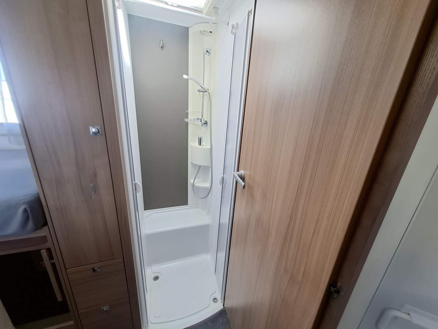 ADRIA Coral Plus 670 SL 2020
