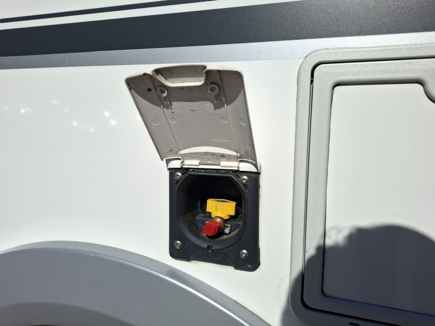 ADRIA Coral Plus 670 SL 2020