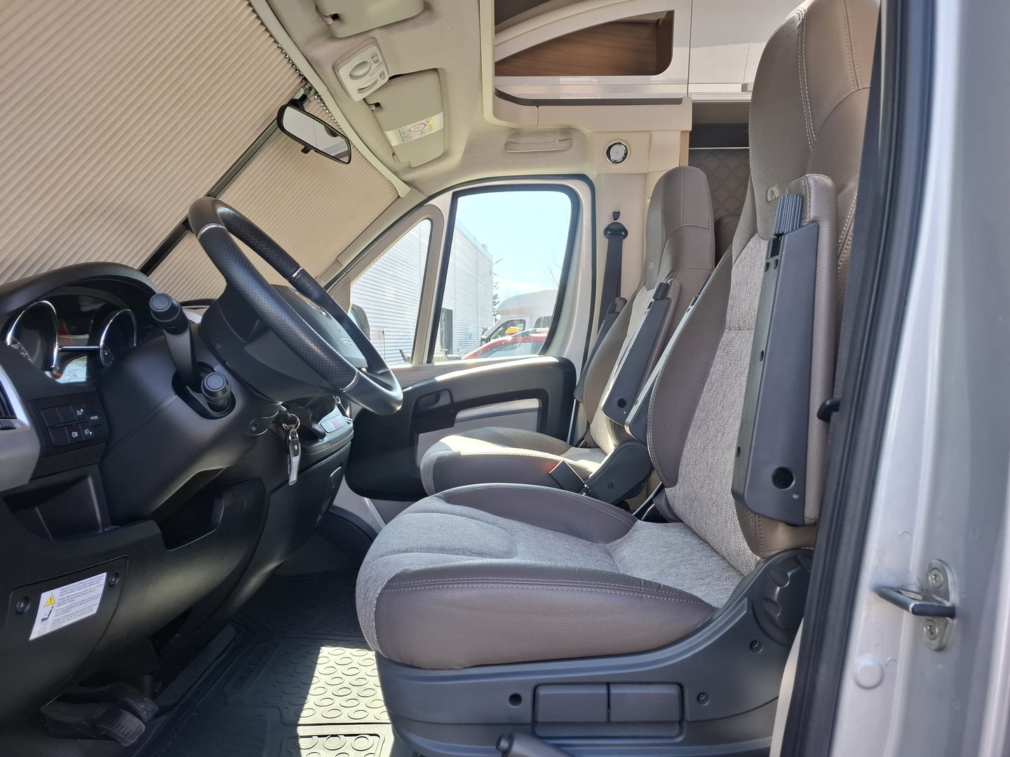 ADRIA Coral Plus 670 SL 2020