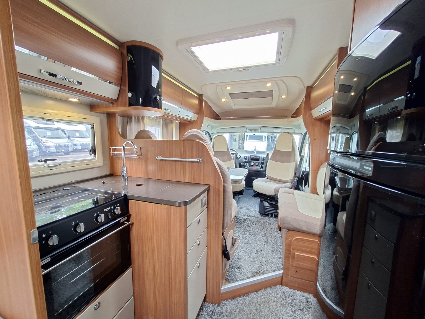 ADRIA Coral Plus S 670 SLT 2013