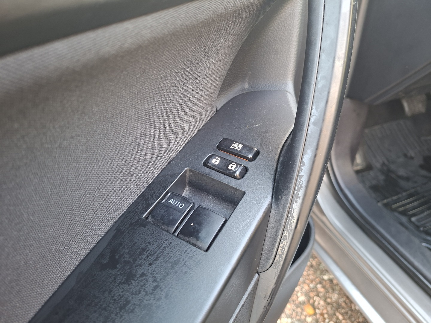 TOYOTA Auris 2017