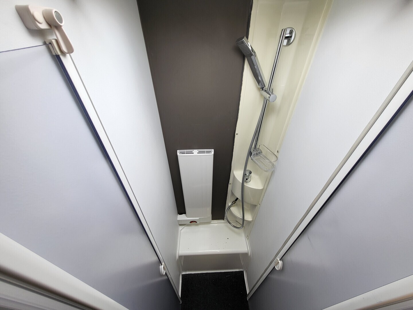 ADRIA Matrix Plus 670 SL 2019