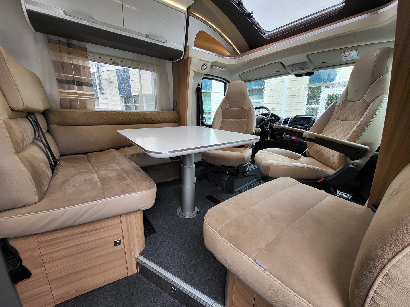 ADRIA Matrix Plus 670 SL 2019