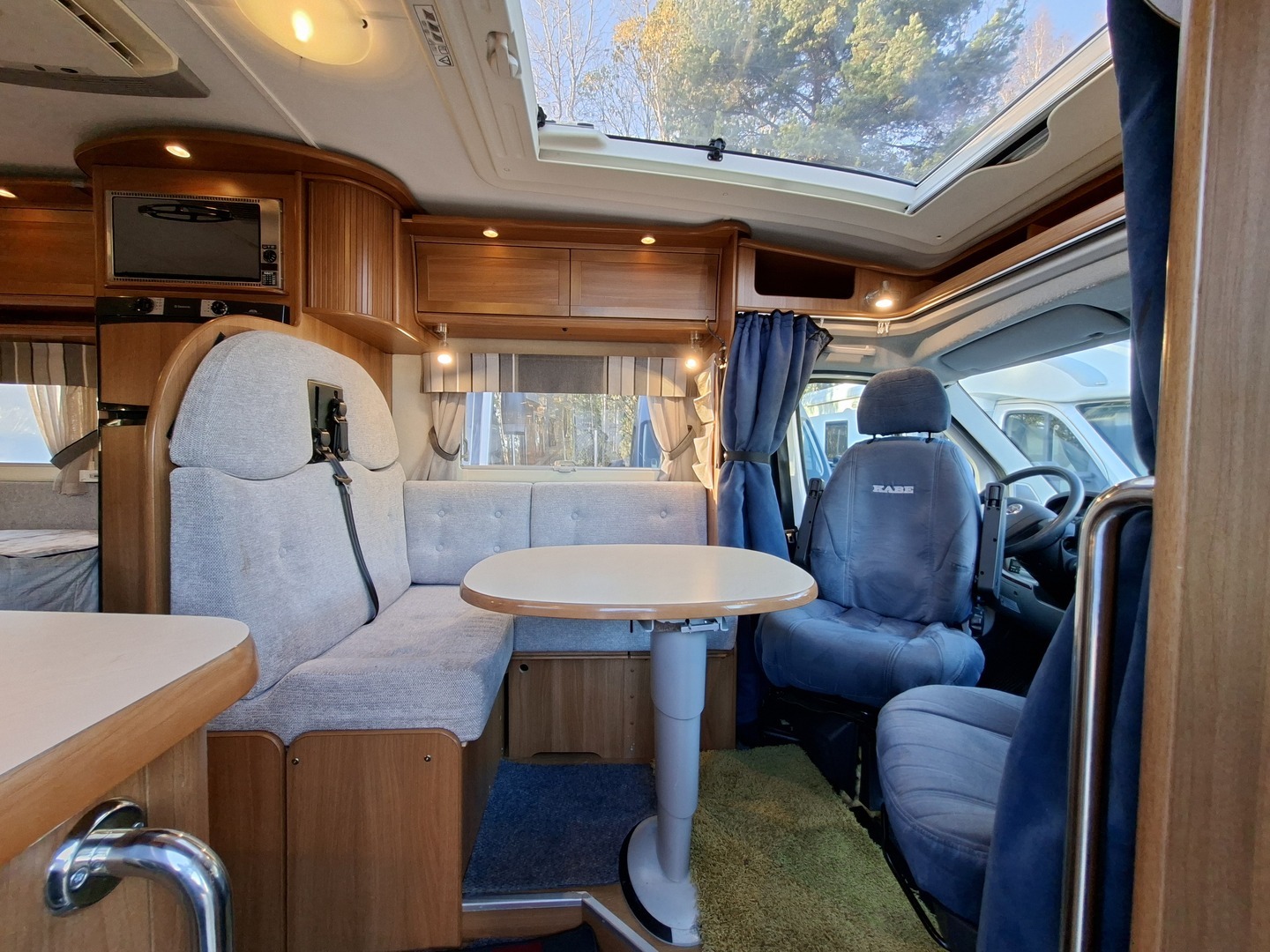 KABE Travel Master 750 T 2009