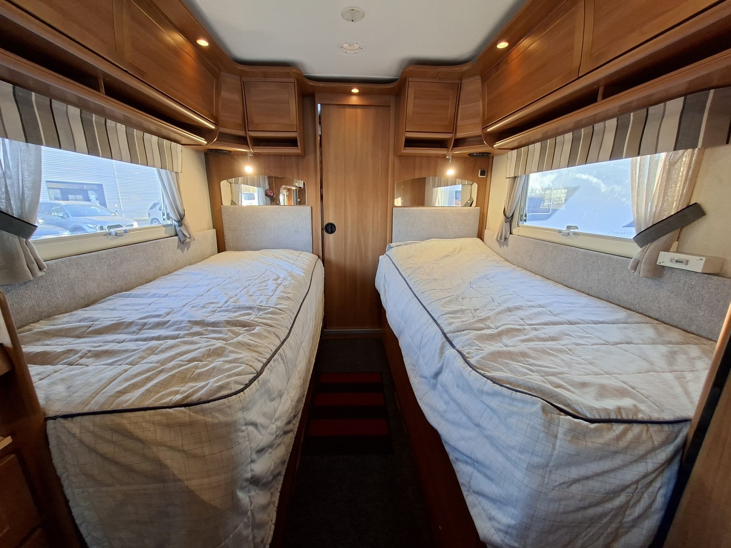 KABE Travel Master 750 T 2009