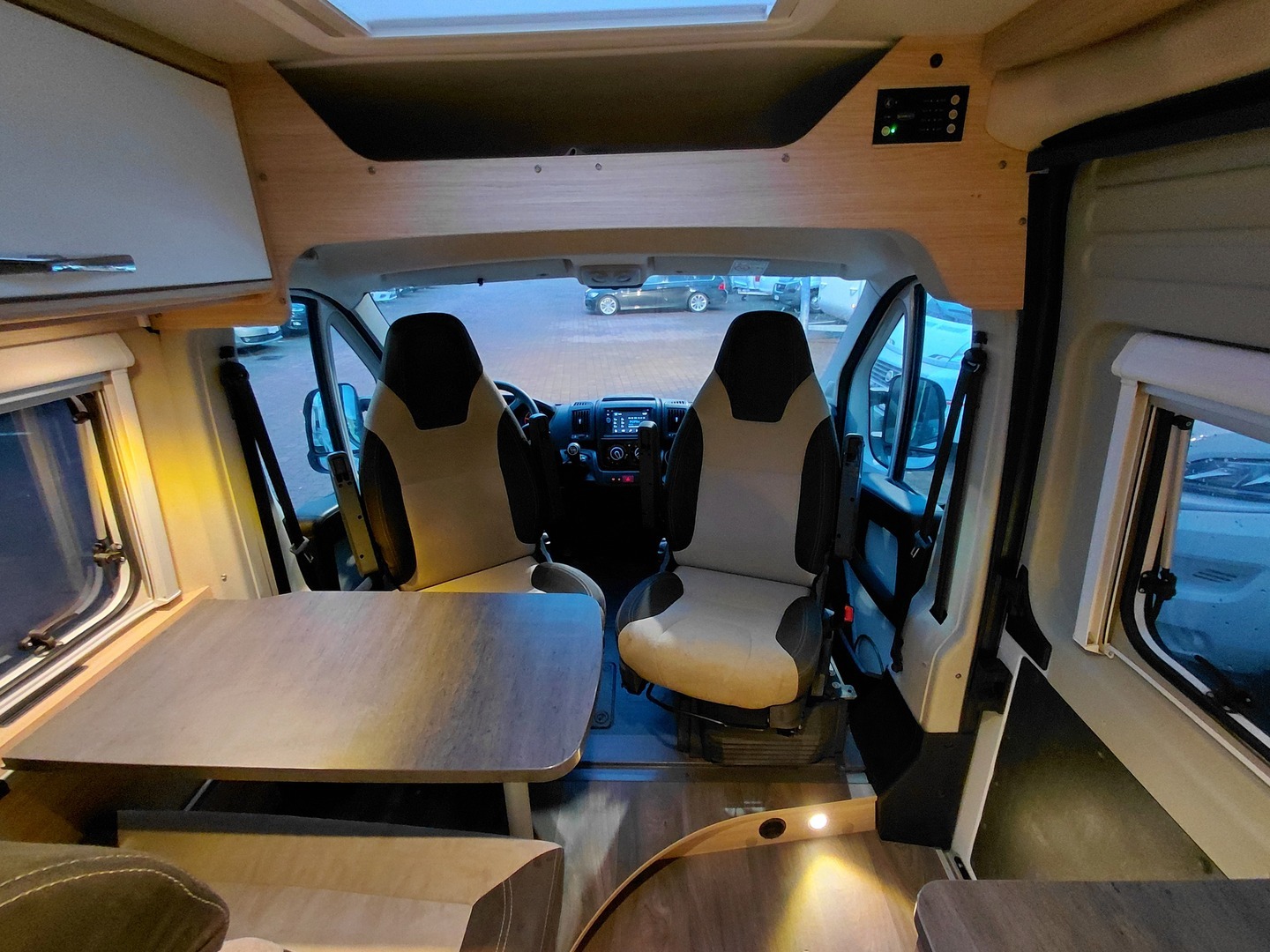 PÖSSL Roadcar 600 2018