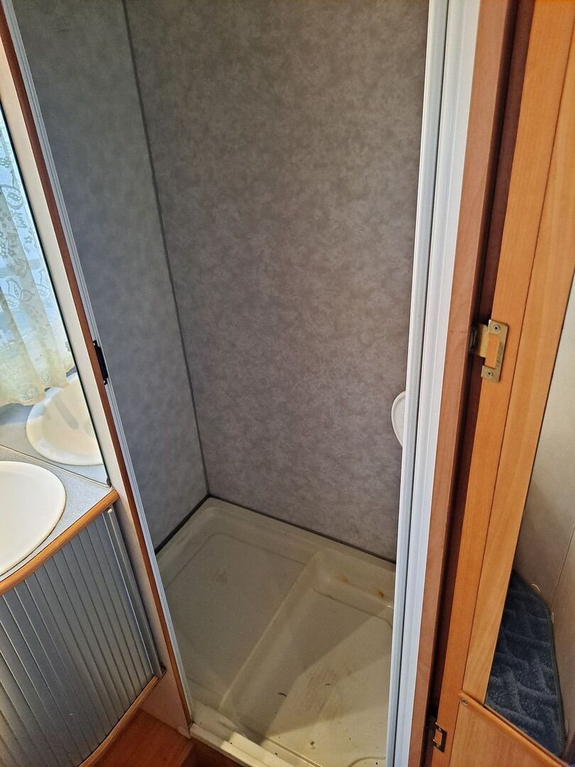 ADRIA STARGO 670 SP 2003