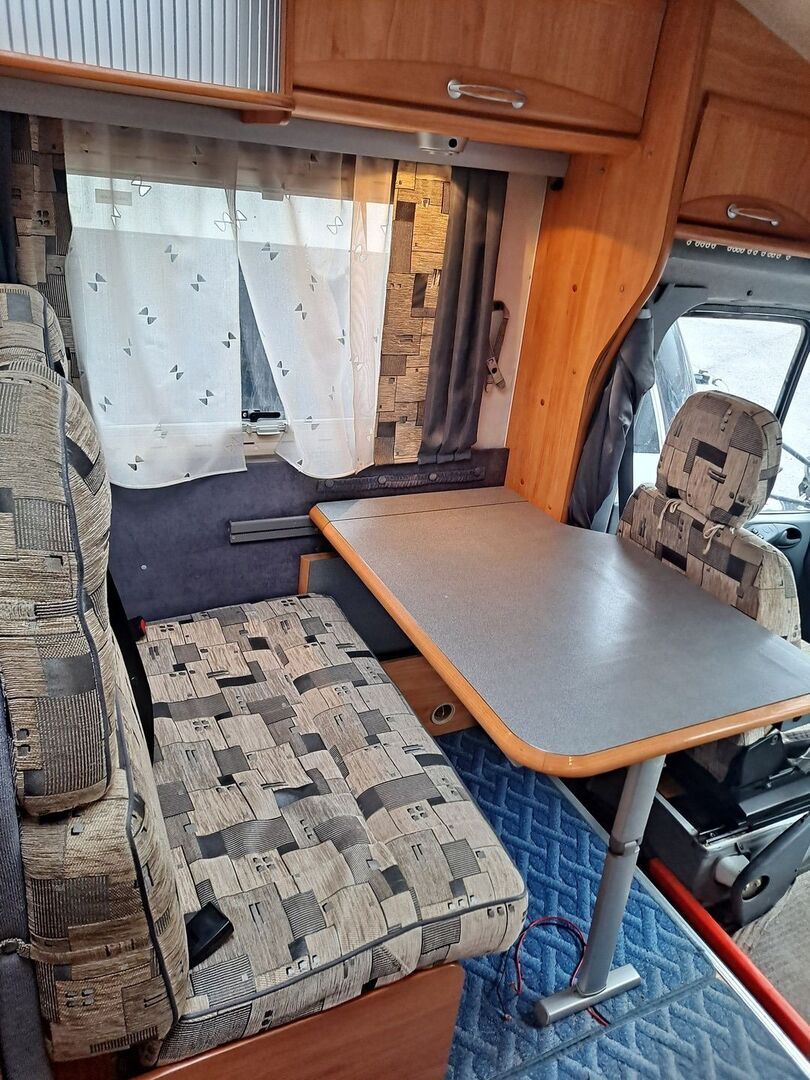 ADRIA STARGO 670 SP 2003