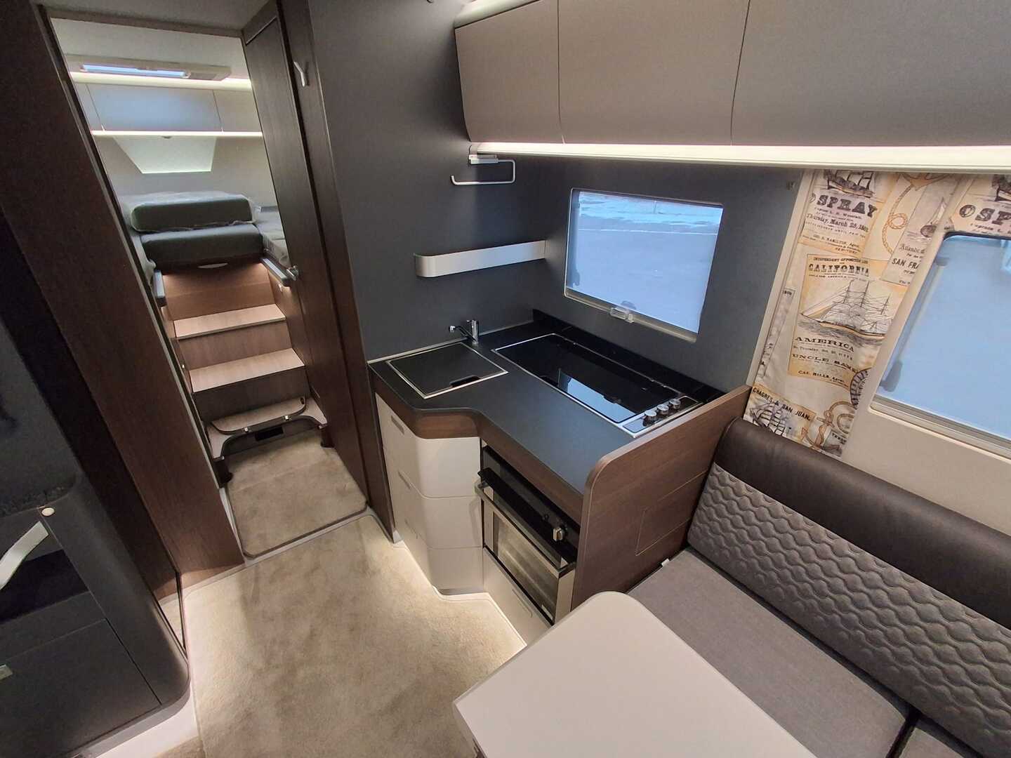 ADRIA Coral Supreme 670 DL 2021