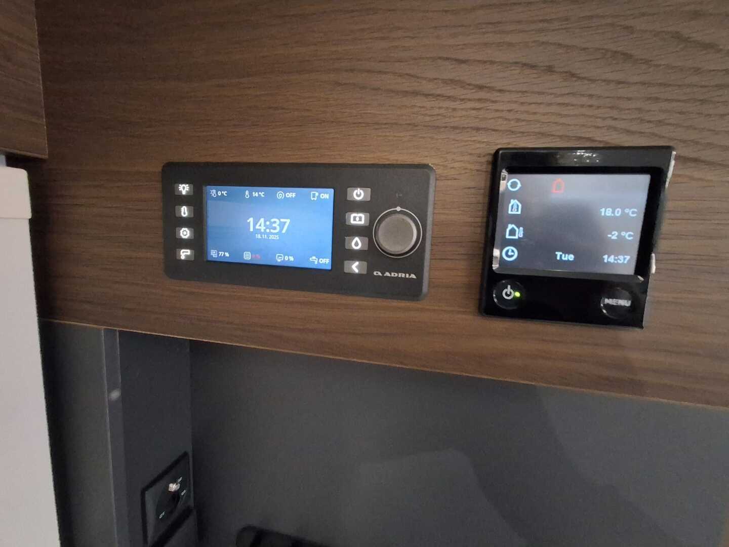 ADRIA Coral Supreme 670 DL 2021