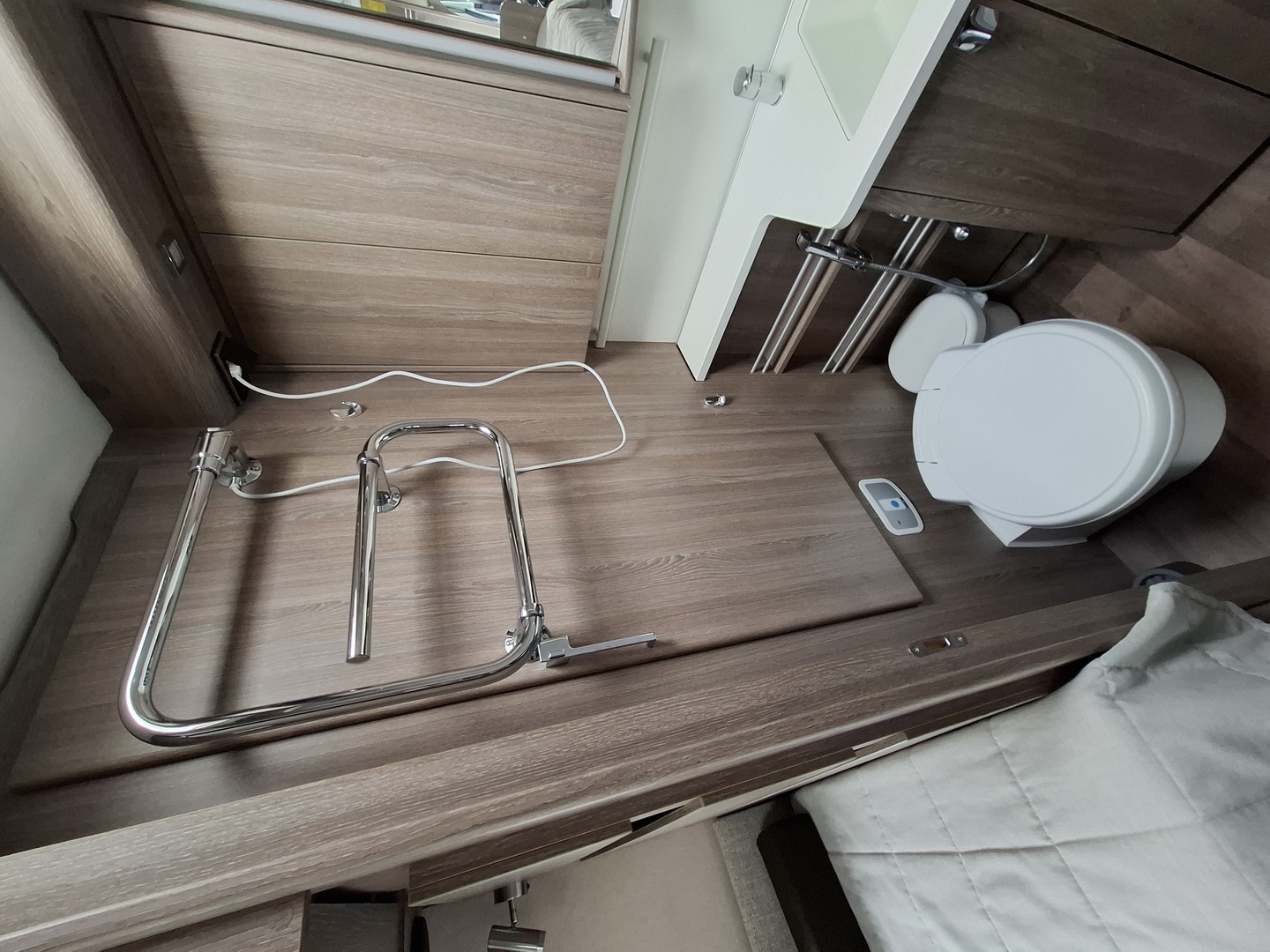 KABE Travel Master Classic 740 T 2016