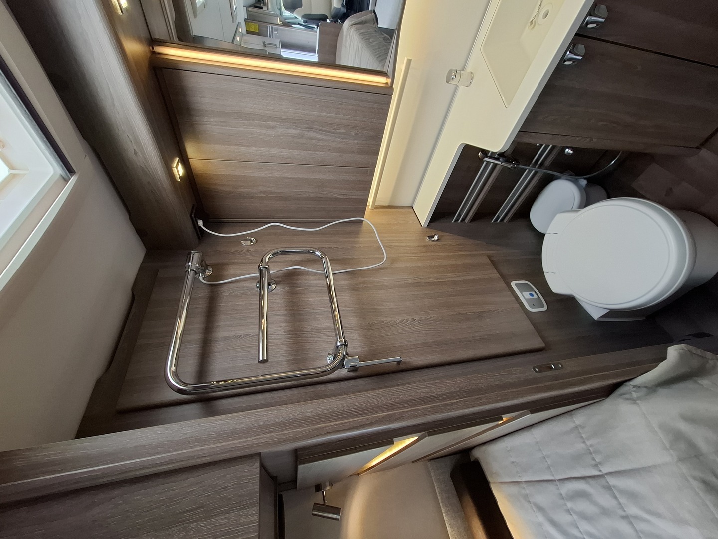 KABE Travel Master Classic 740 T 2016