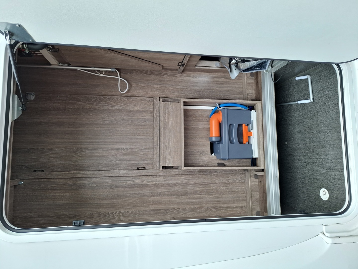 KABE Travel Master Classic 740 T 2016