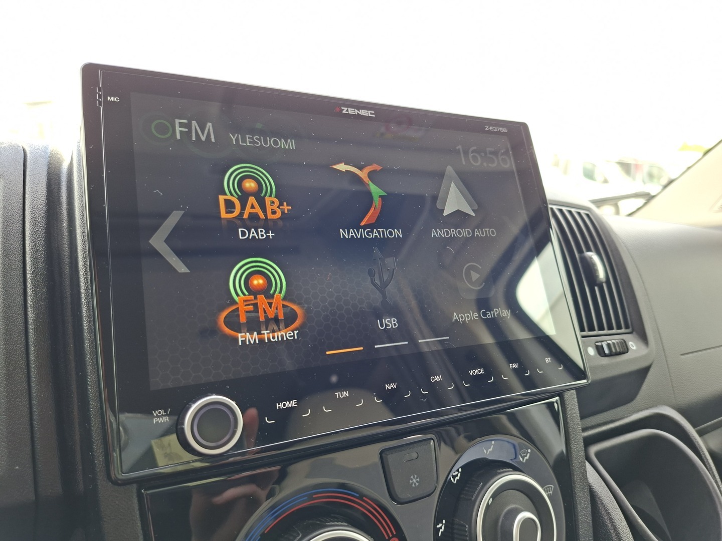 CARADO T 348 Emotion 2020