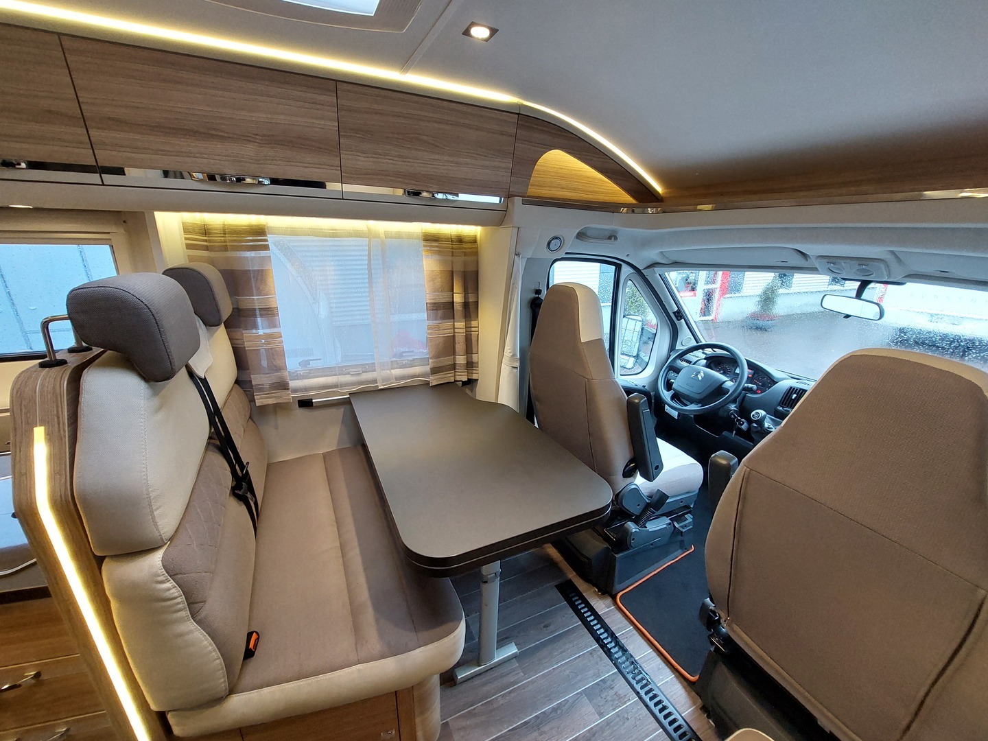 ADRIA Coral Axess 670 SLT 2017