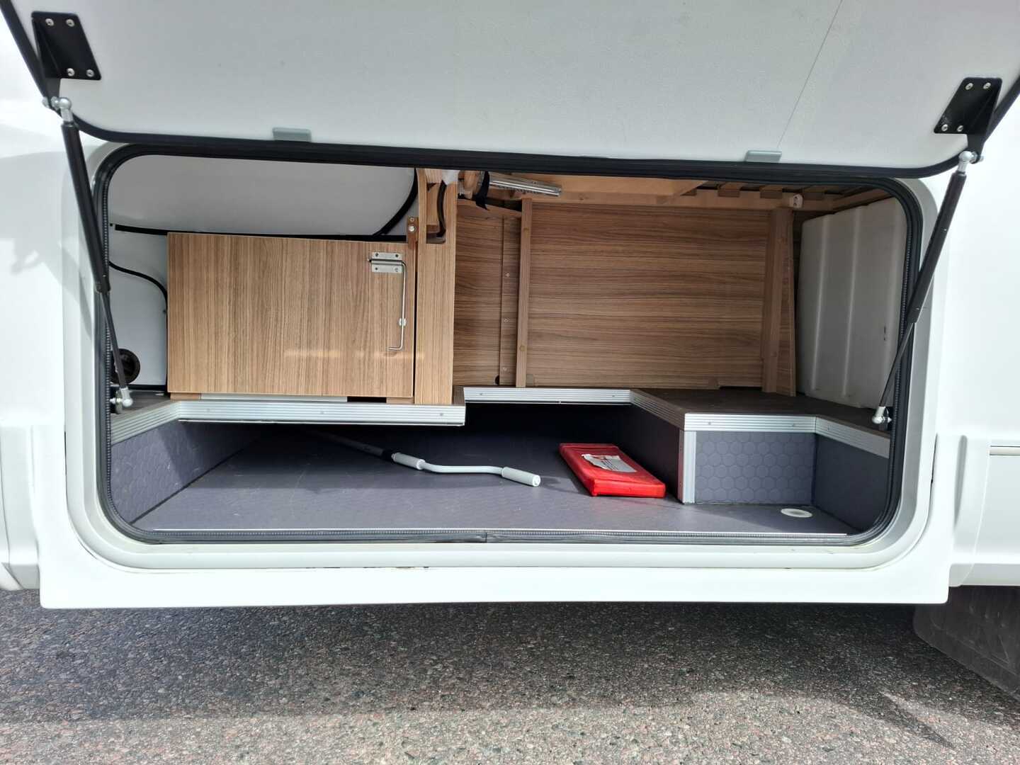 ADRIA Coral Axess 670 SLT 2017