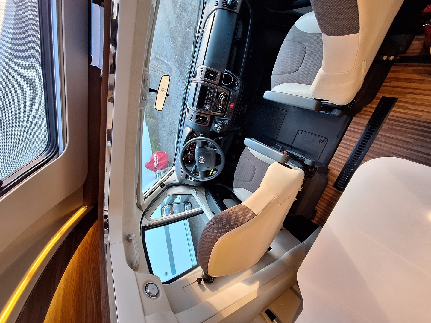 ADRIA Matrix 650 SF 50 Years Edition 2016