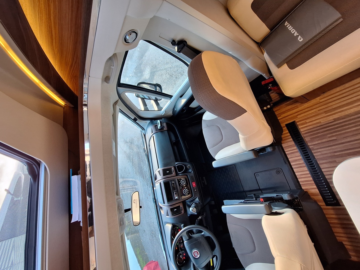 ADRIA Matrix 650 SF 50 Years Edition 2016