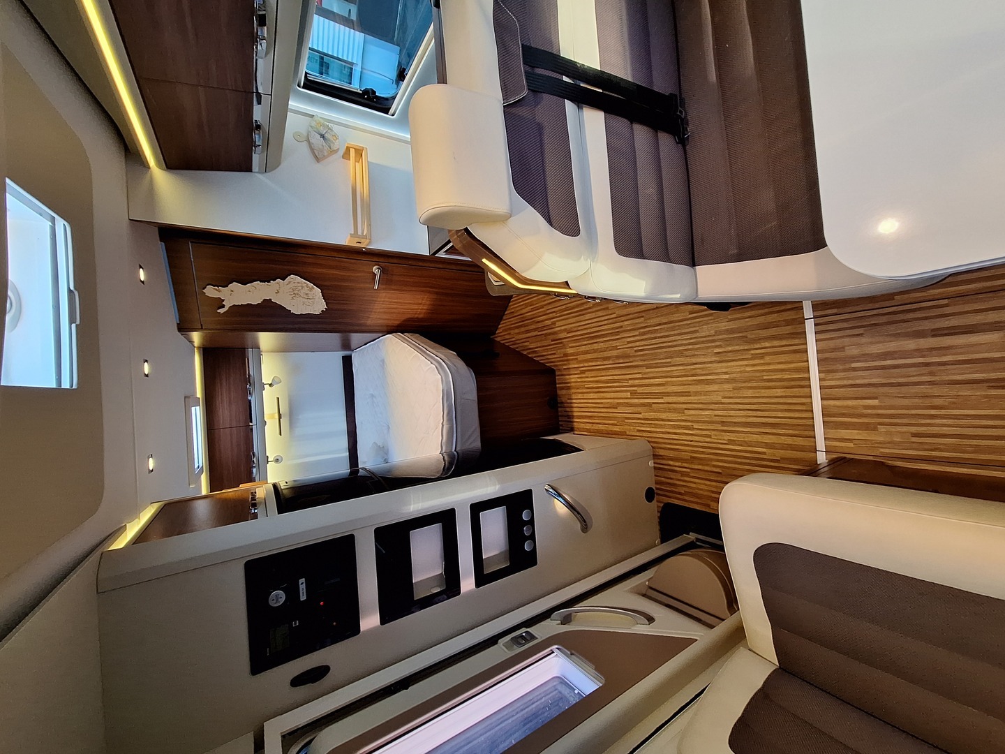 ADRIA Matrix 650 SF 50 Years Edition 2016