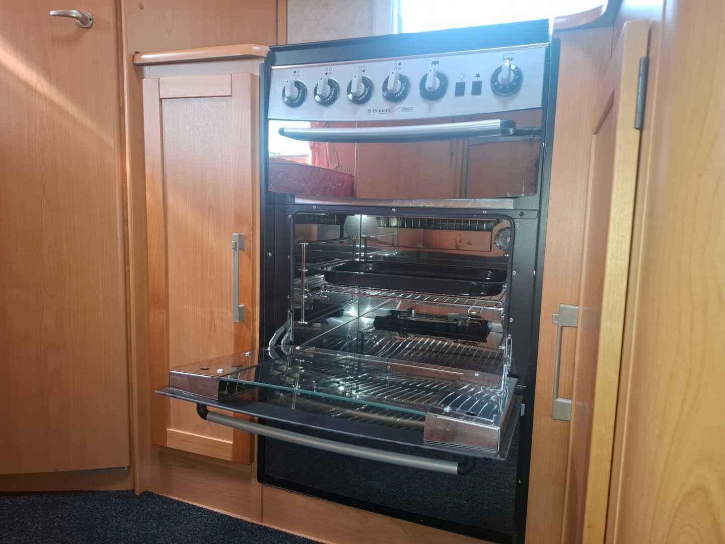 KABE Travel Master 750 WL 2007