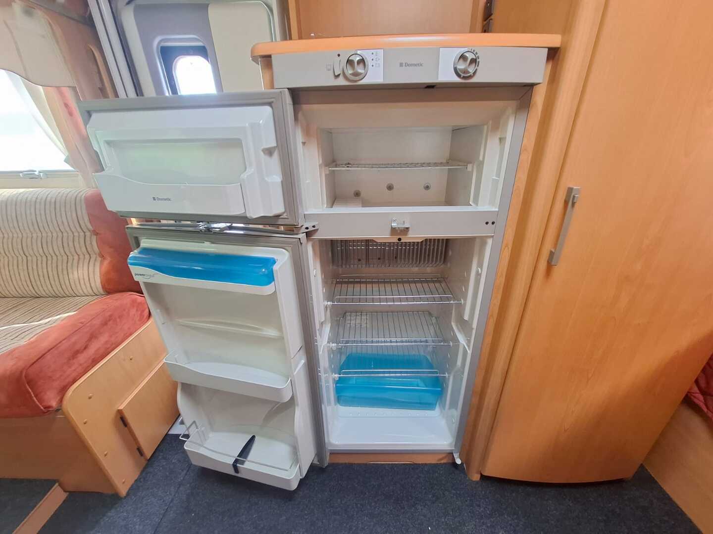 KABE Travel Master 750 WL 2007