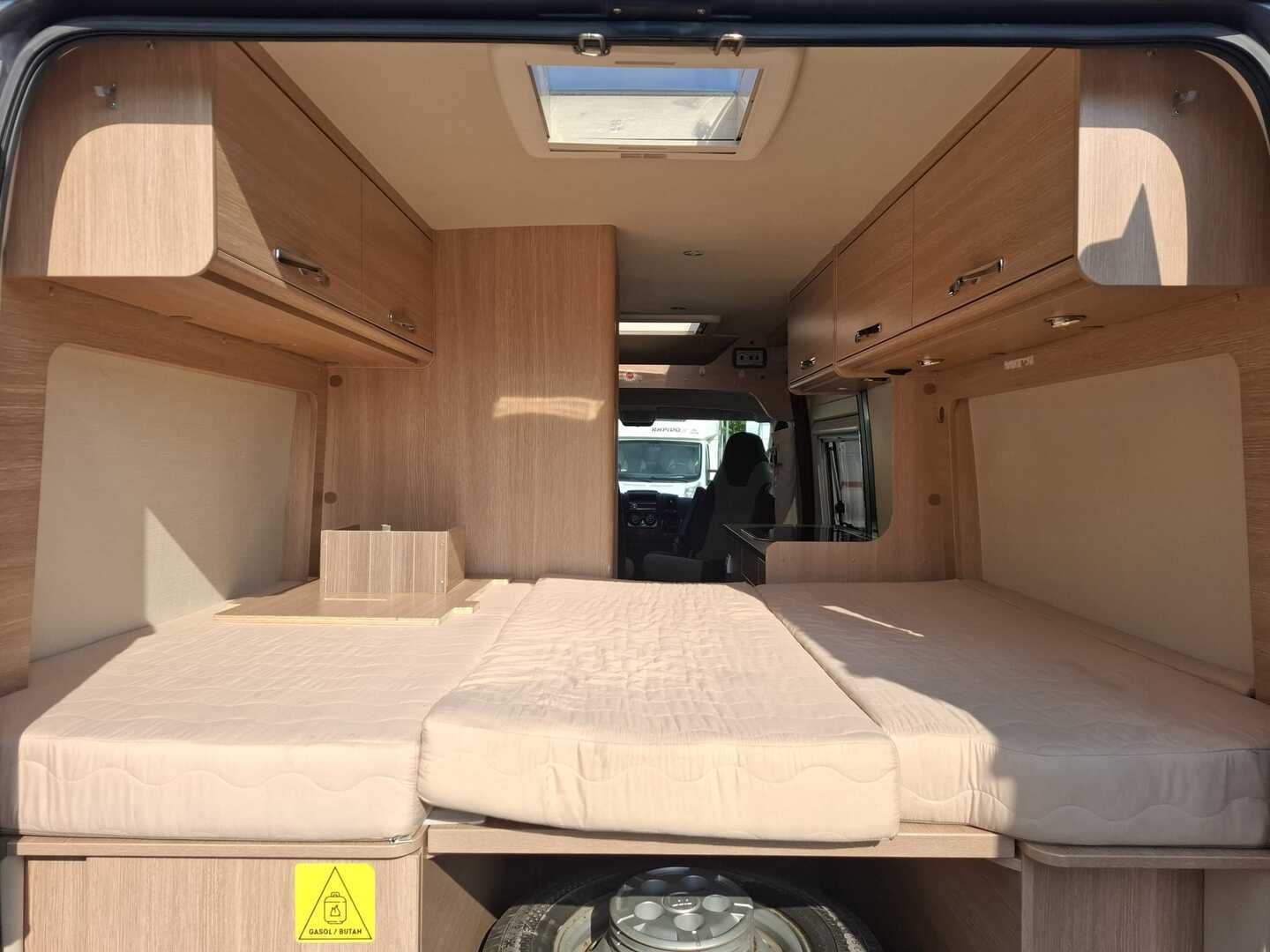 PÖSSL RoadCar VAN R 600 2016