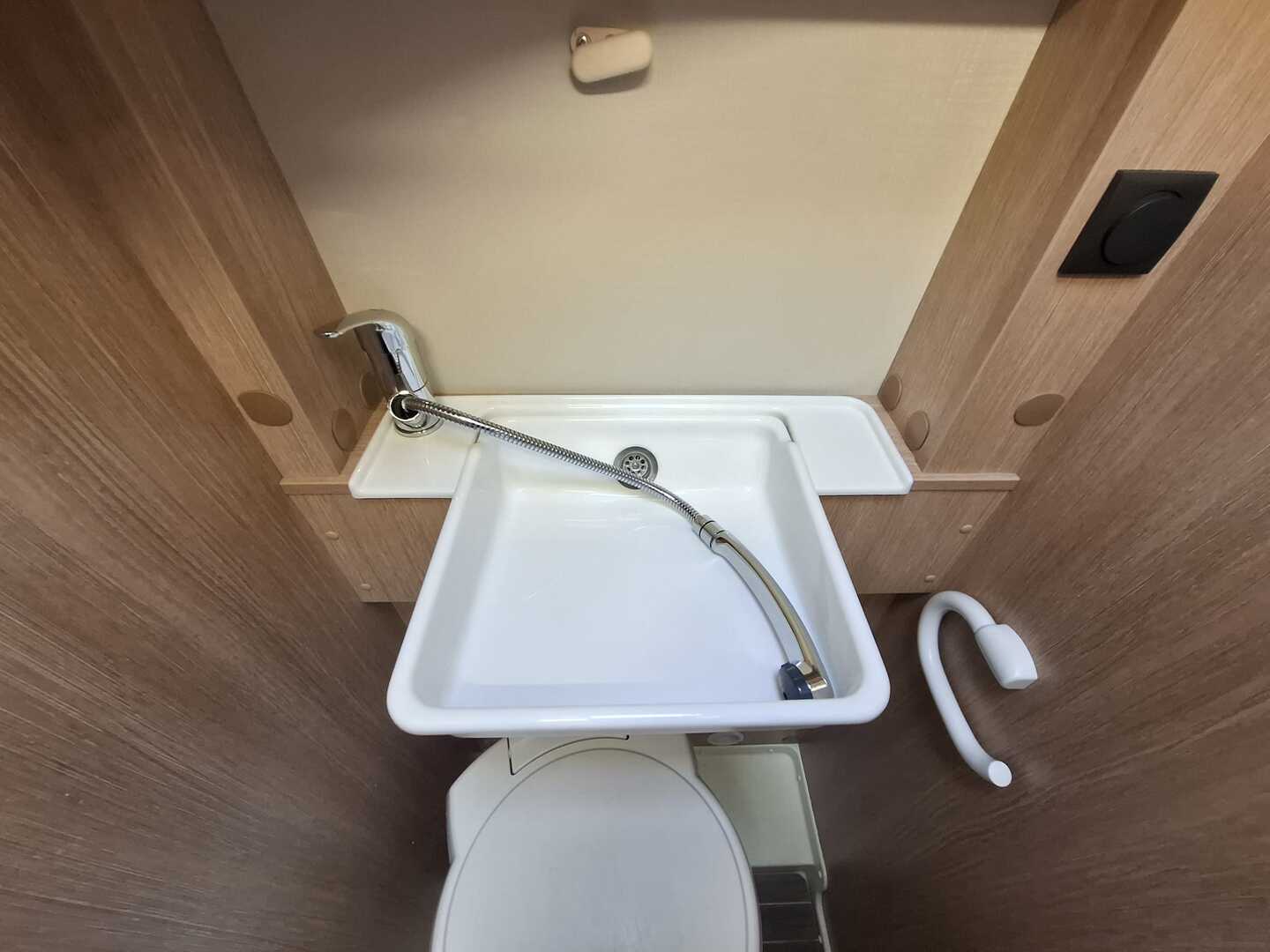 PÖSSL RoadCar VAN R 600 2016