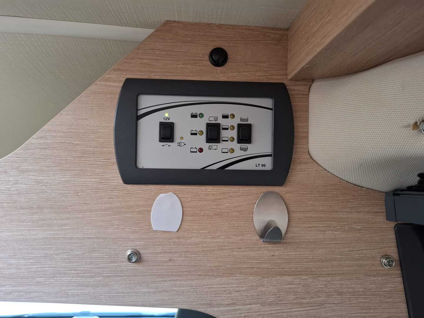 PÖSSL RoadCar VAN R 600 2016