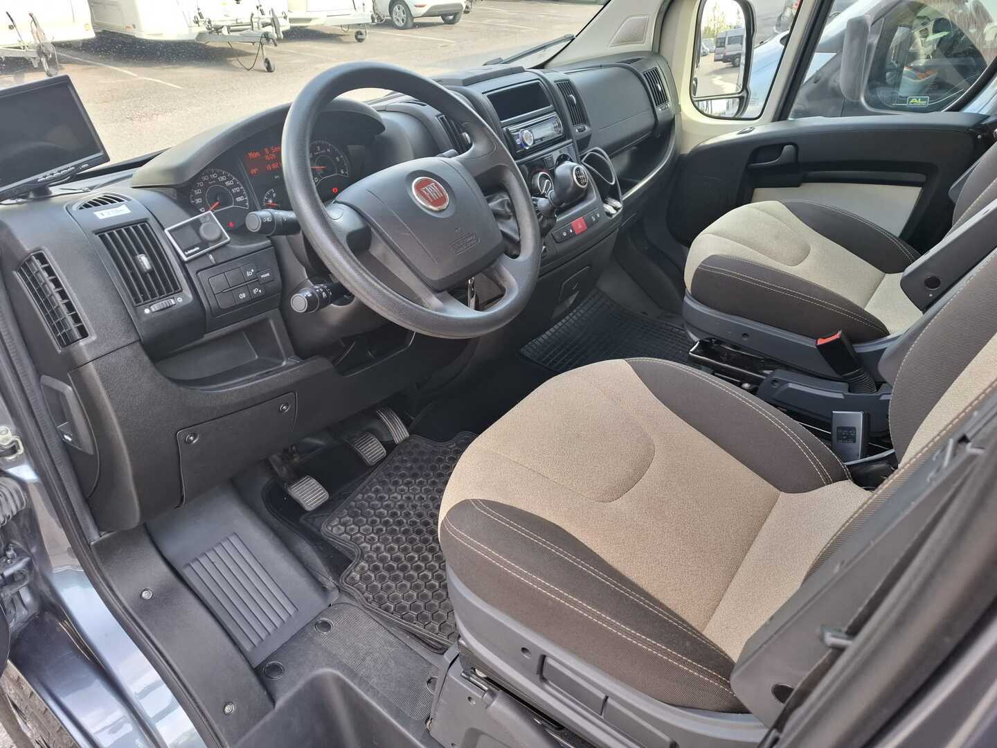 PÖSSL RoadCar VAN R 600 2016