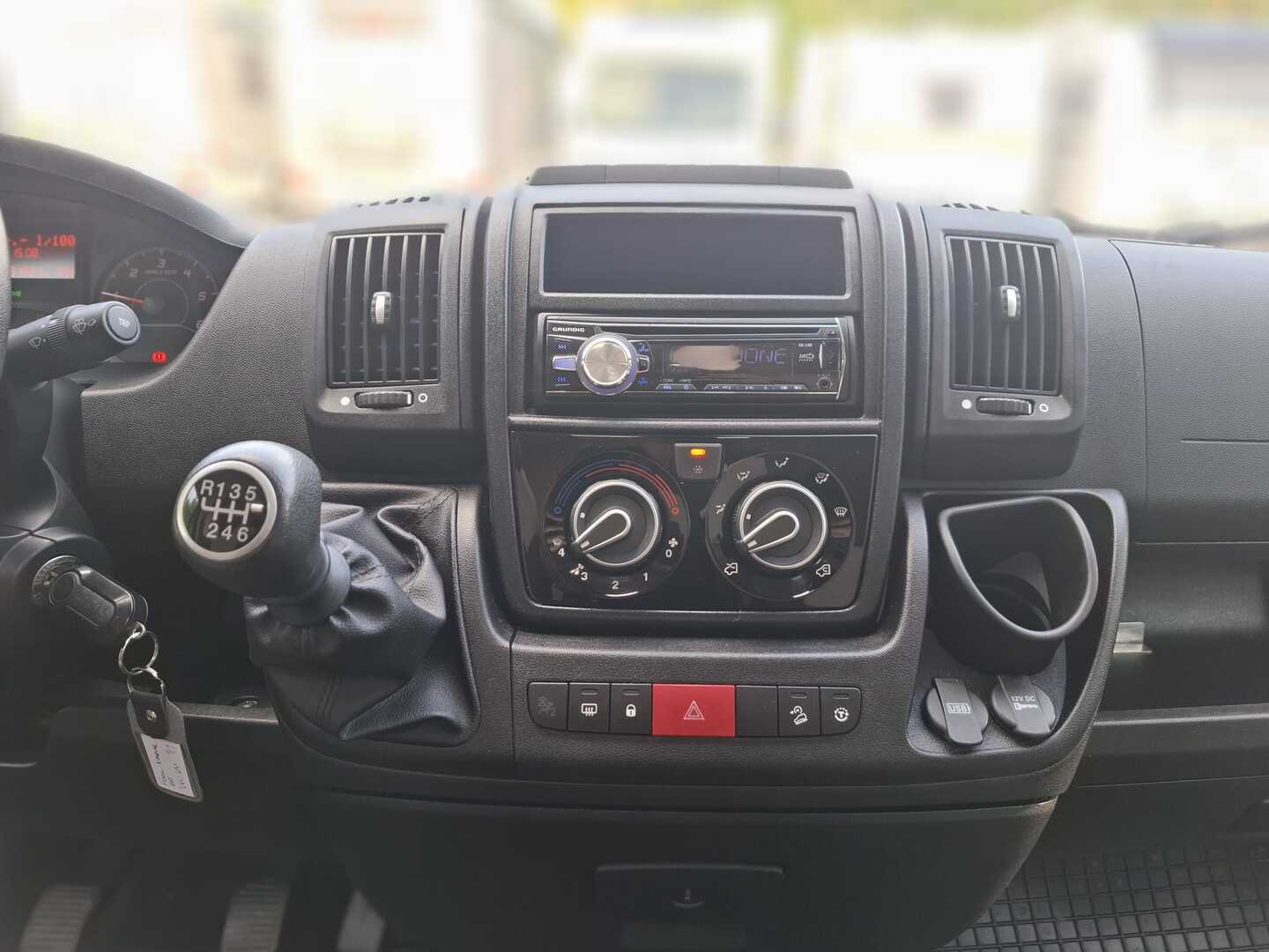 PÖSSL RoadCar VAN R 600 2016