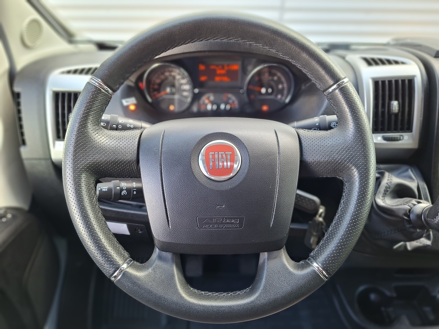 BÜRSTNER Lyseo T 728 G 2017