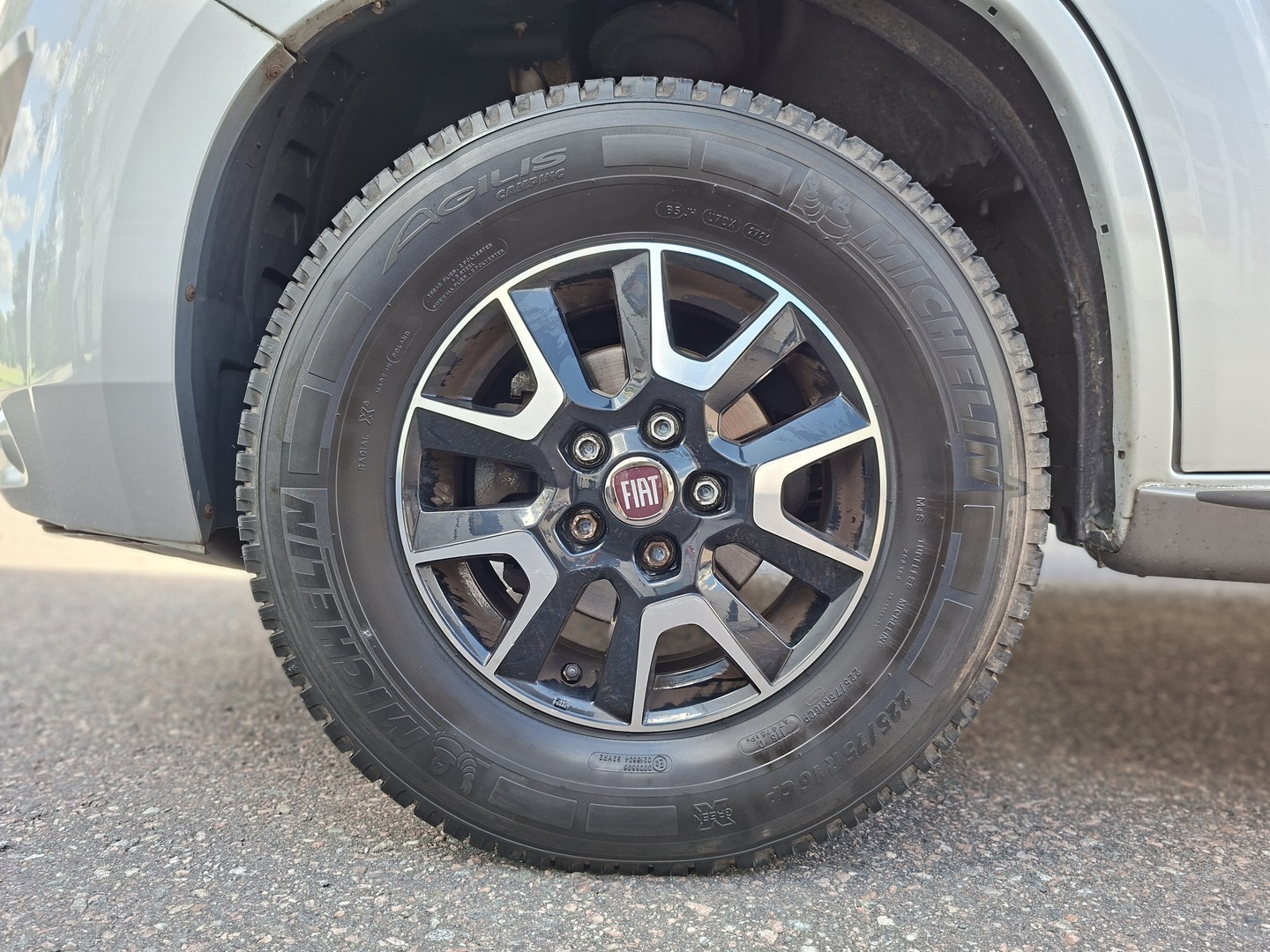 BÜRSTNER Lyseo T 728 G 2017