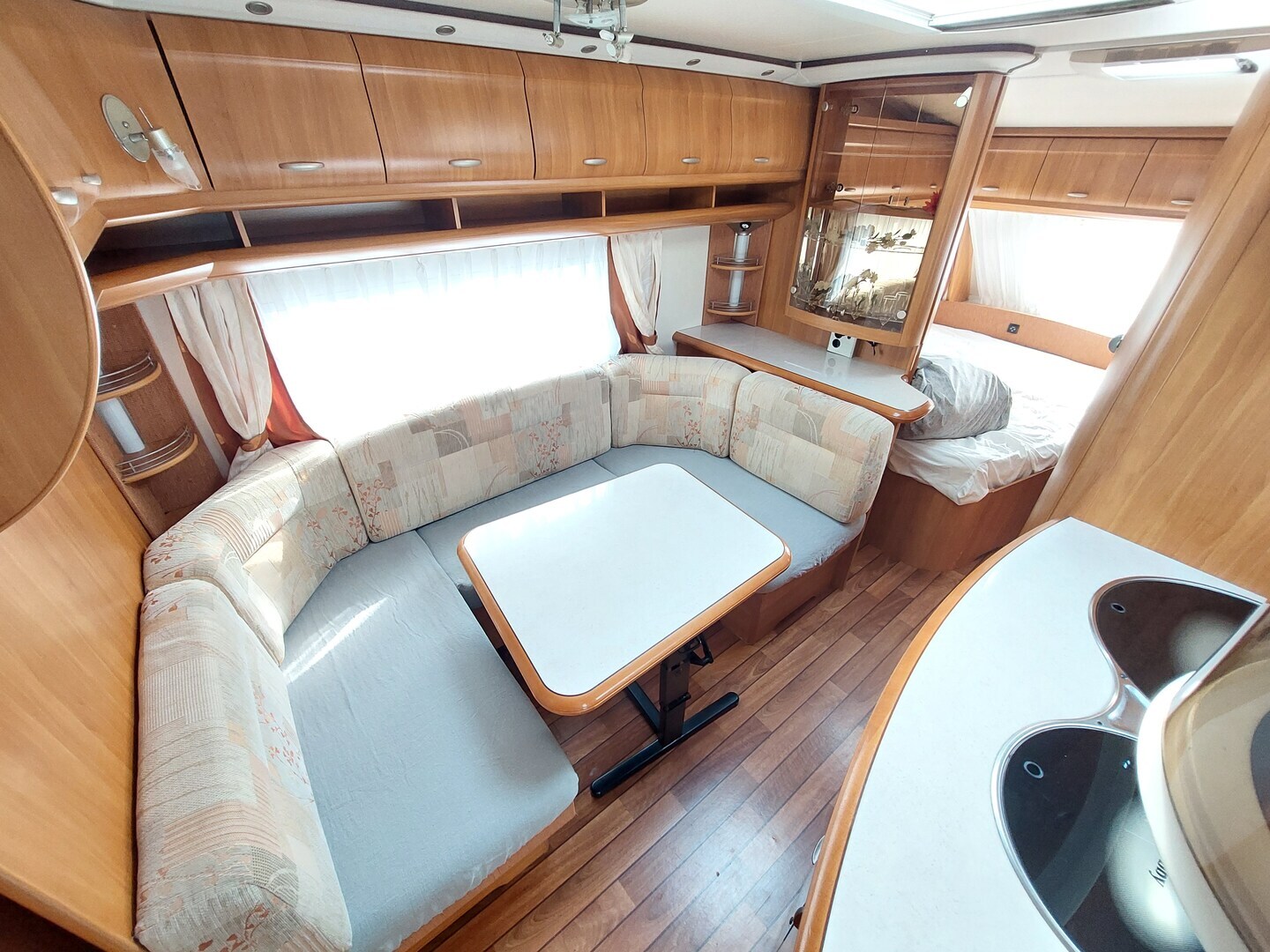 HOBBY 560 2006