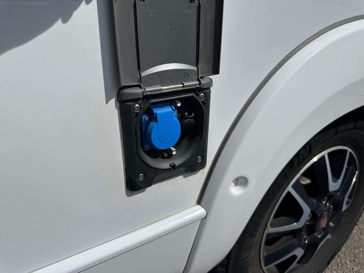 BÜRSTNER Ixeo Time IT 726 J.Edition 2020