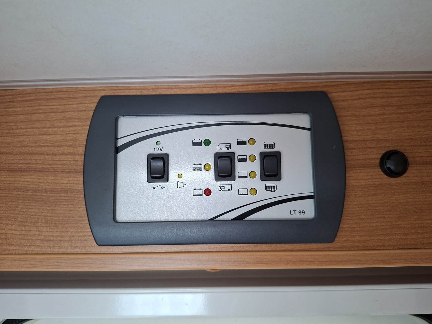 CARADO T 344 2008