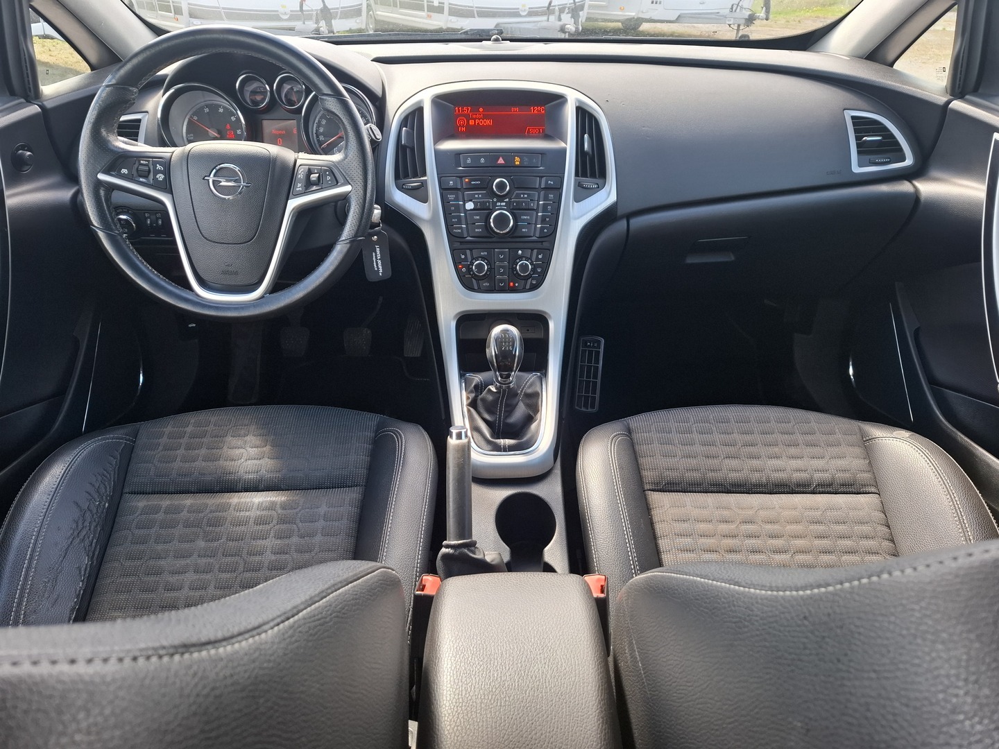 OPEL Astra 2012