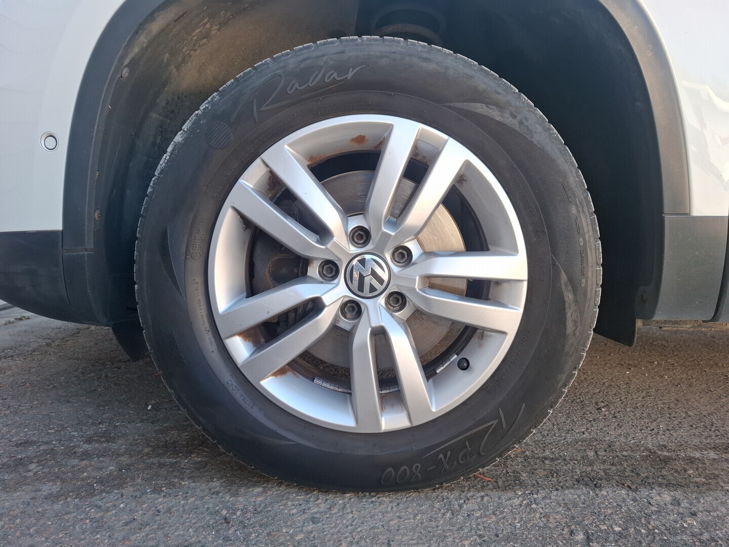VOLKSWAGEN Tiguan 2014