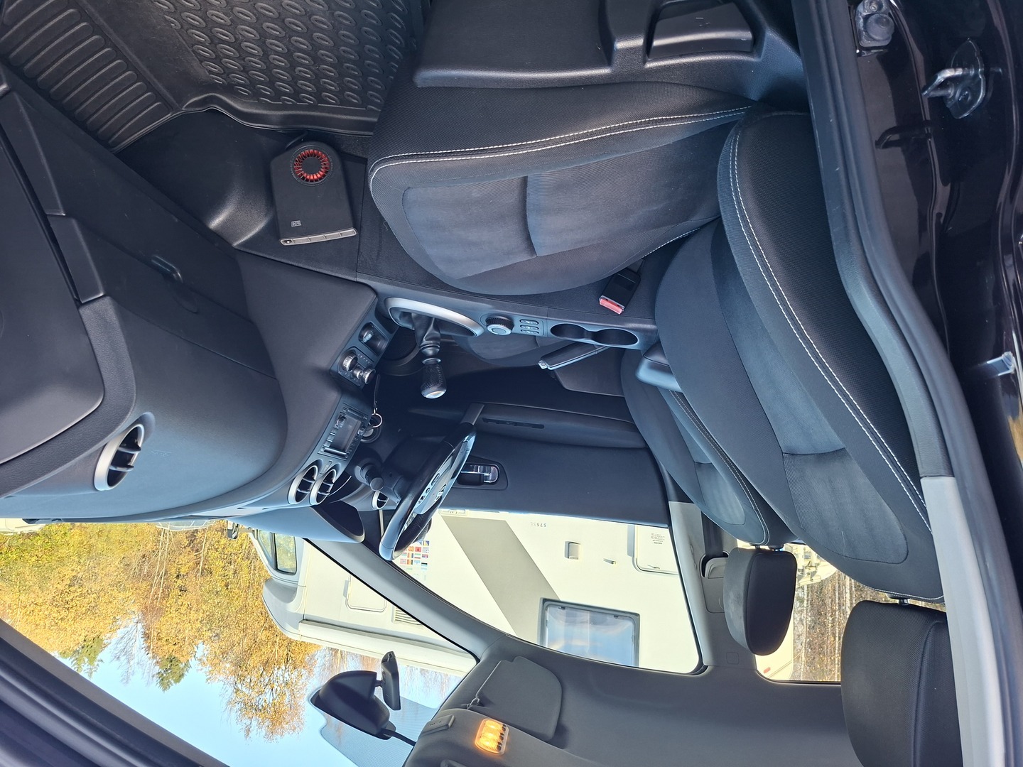 NISSAN Qashqai 2012